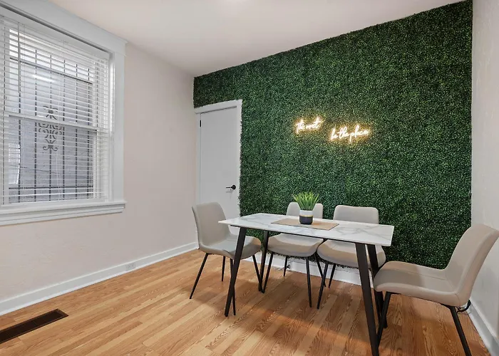 Squirrel Hill Chic Spacious 1br Parking Gym Apartment *